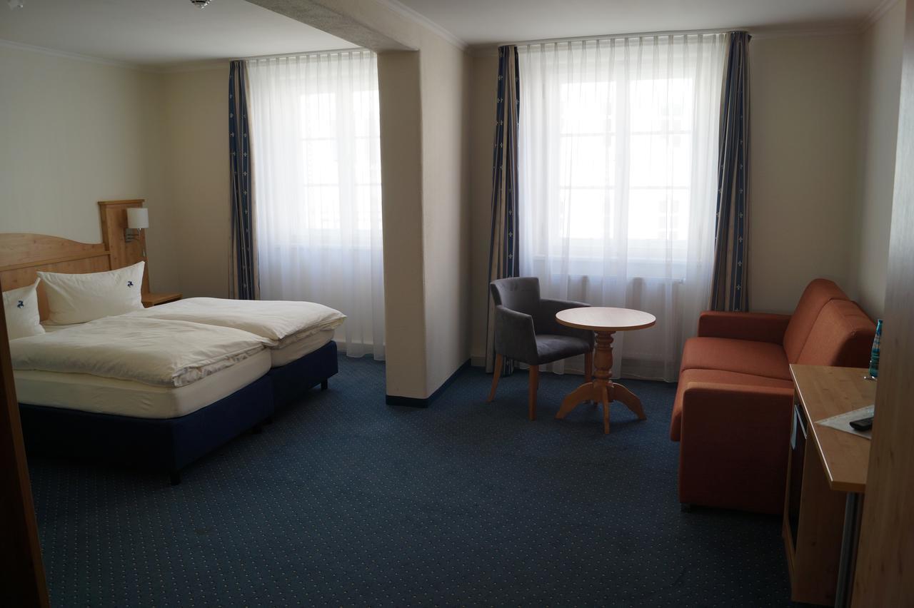 Hotel Zur Post Trostberg Trostberg an der Alz Exterior foto